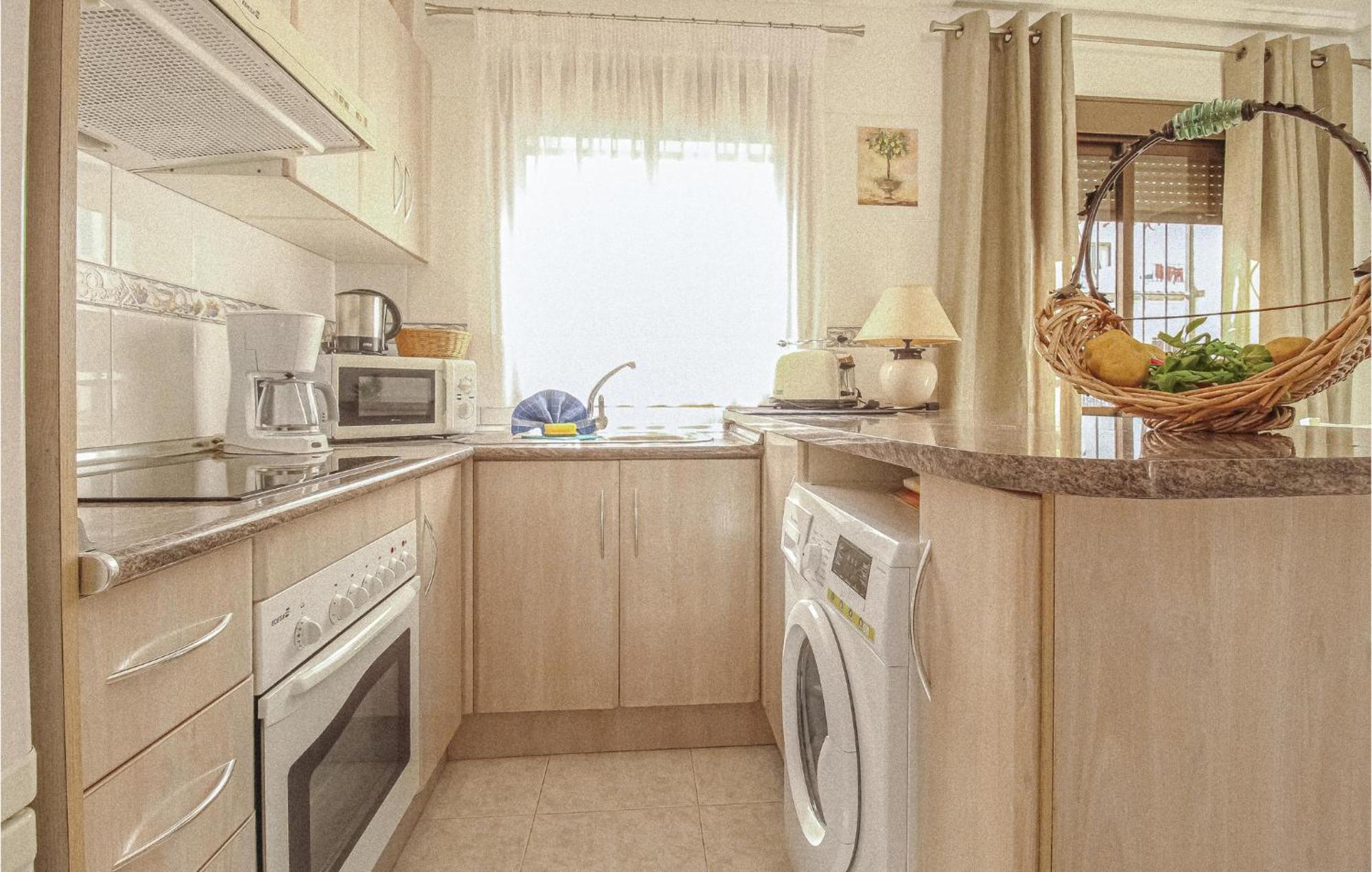 Amazing Apartment In Rojales With Kitchenette 外观 照片