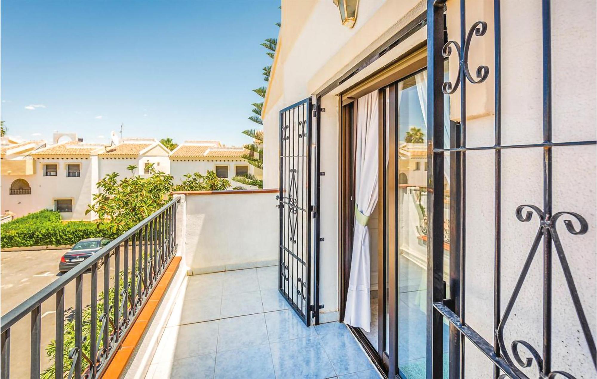 Amazing Apartment In Rojales With Kitchenette 外观 照片
